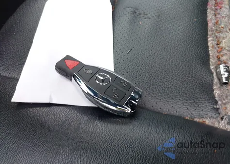 2011 Mercedes-Benz C 300 Luxury/Sport from USA, damaged, VIN WDDGF5EB8BR141083